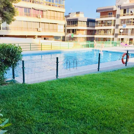 Apartamento Av/ Armada Española, Ed/ Fernandos, 5, 5º H2 *