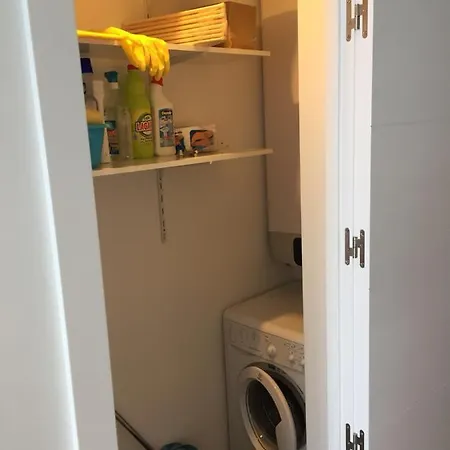 Av/ Armada Española, Ed/ Fernandos, 5, 5º H2 Apartamento
